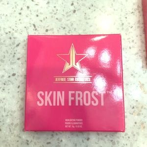 Jeffree Star highlighter
